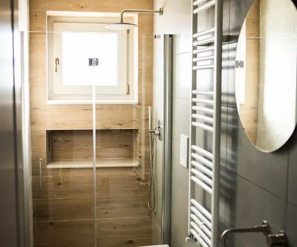 Trullo E Parini 32 *