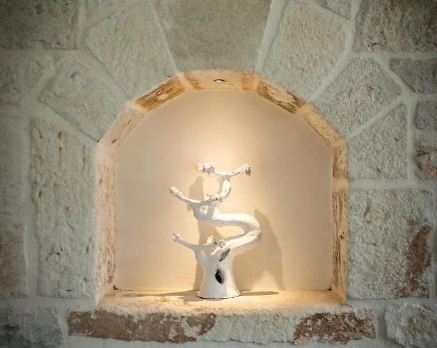 Trullo E Parini 32 * Alberobello