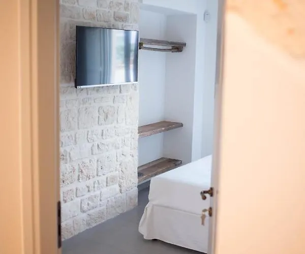 Trullo E Parini 32 Holiday home Alberobello