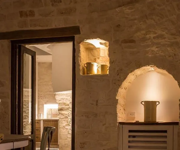 Trullo E Parini 32 * Alberobello